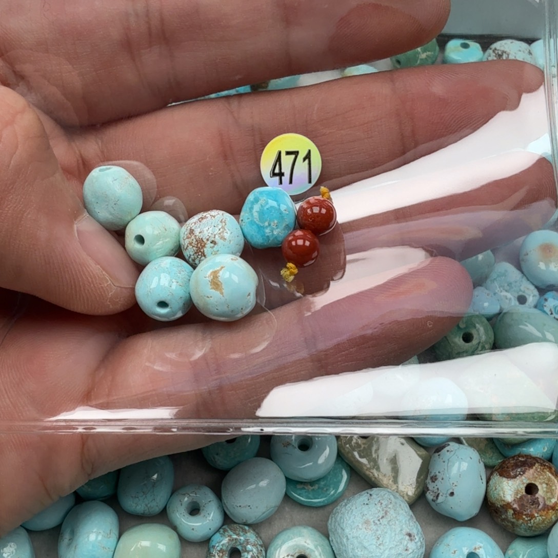 南红玛瑙未镶嵌珠宝奇石