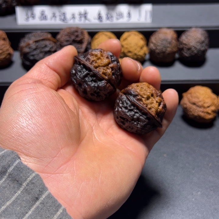 把件文玩核桃B毒王38mm