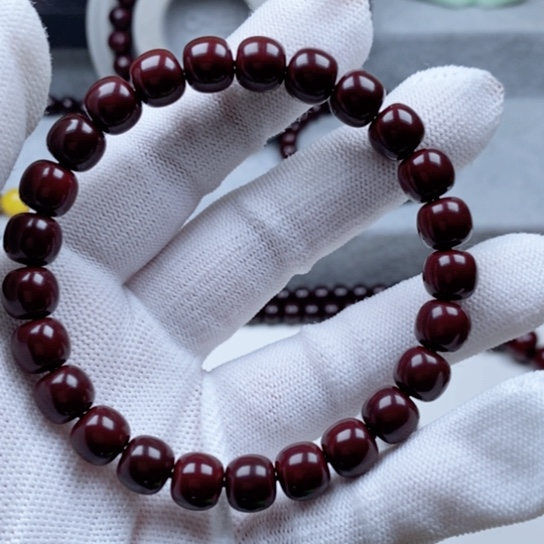 忠**杭猴头关的一个小镇上