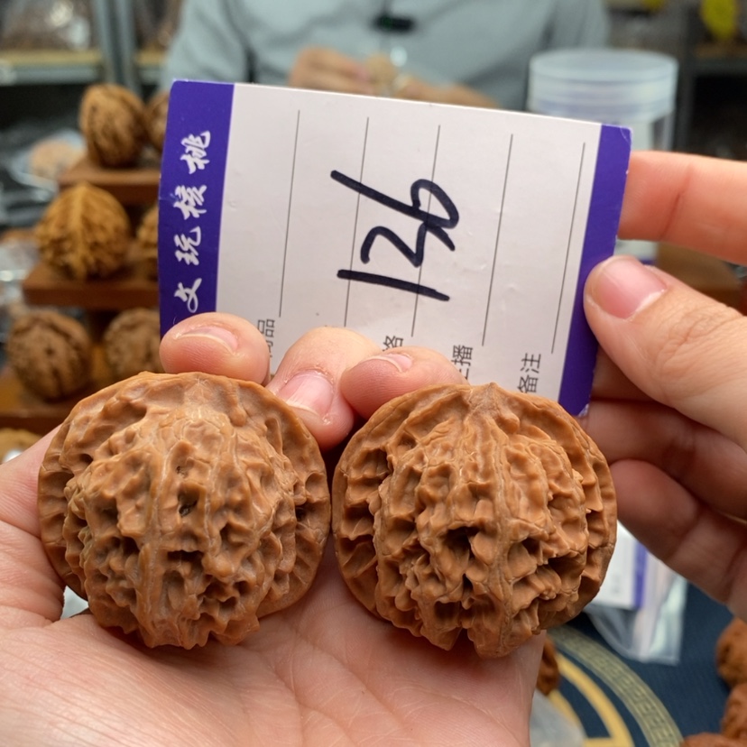 【闪购商品】文玩核桃吊坠42苹果园