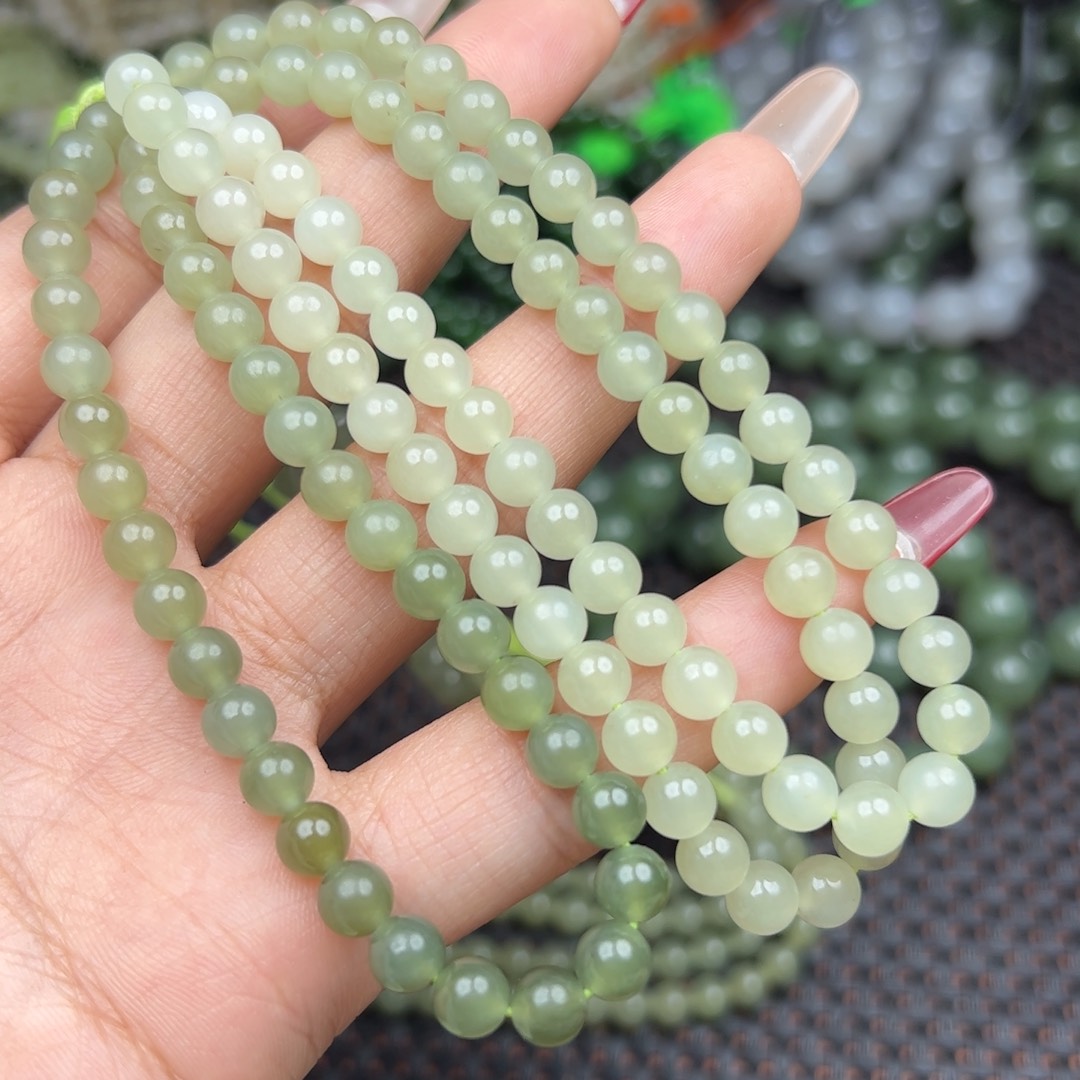 和田玉吊坠未镶嵌