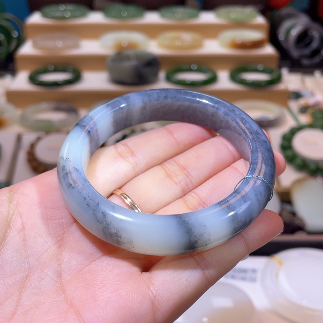 和田玉收藏级青花手镯55、56未镶嵌