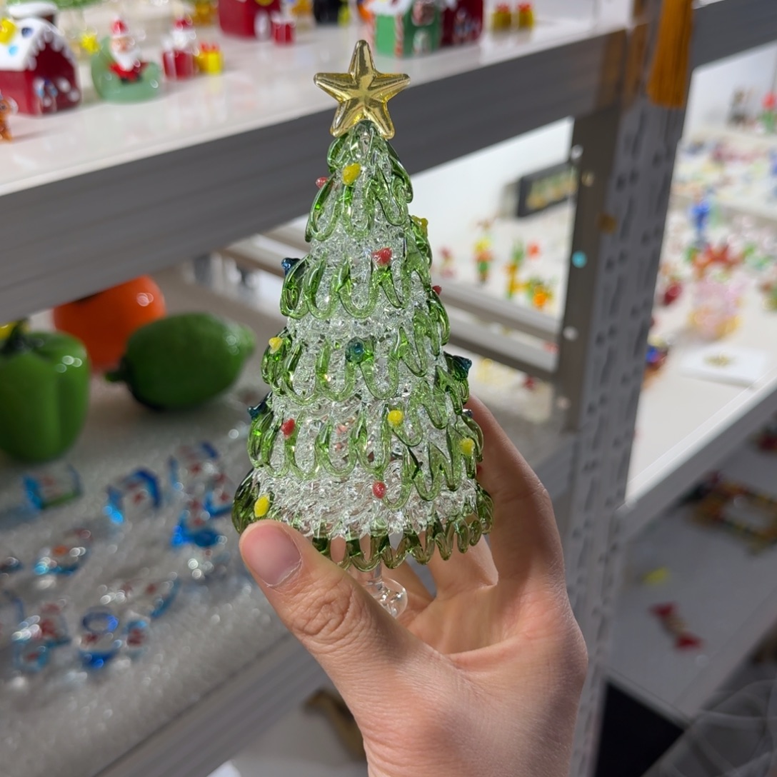 琉璃手工艺品透绿色大号