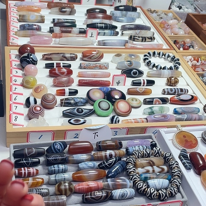 小***ᝰ玛瑙/玉髓未镶嵌珠宝半成品