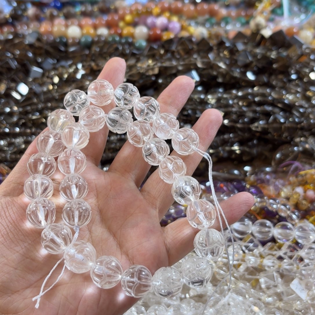 未镶嵌水晶珠宝半成品天然白水莲花雕刻件卡14一颗