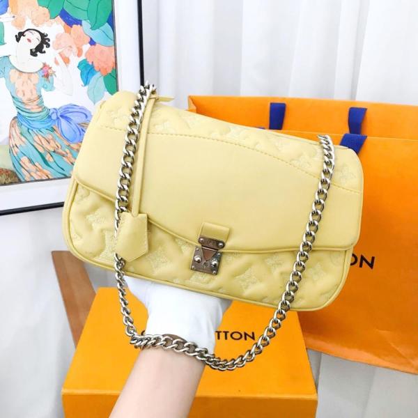 95新/路易威登/市场价20000/包包/250208RN0029