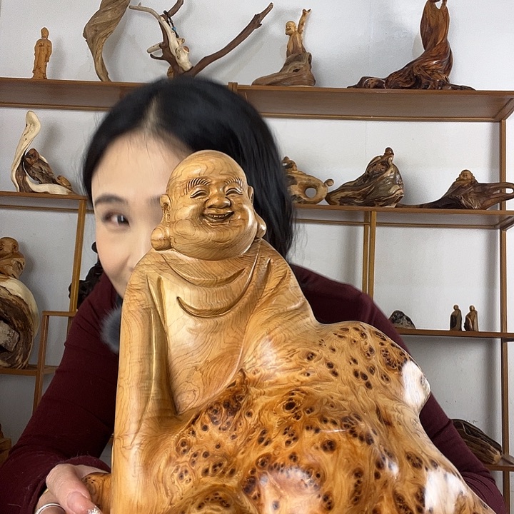 柏木（崖柏）榴疤弥勒
