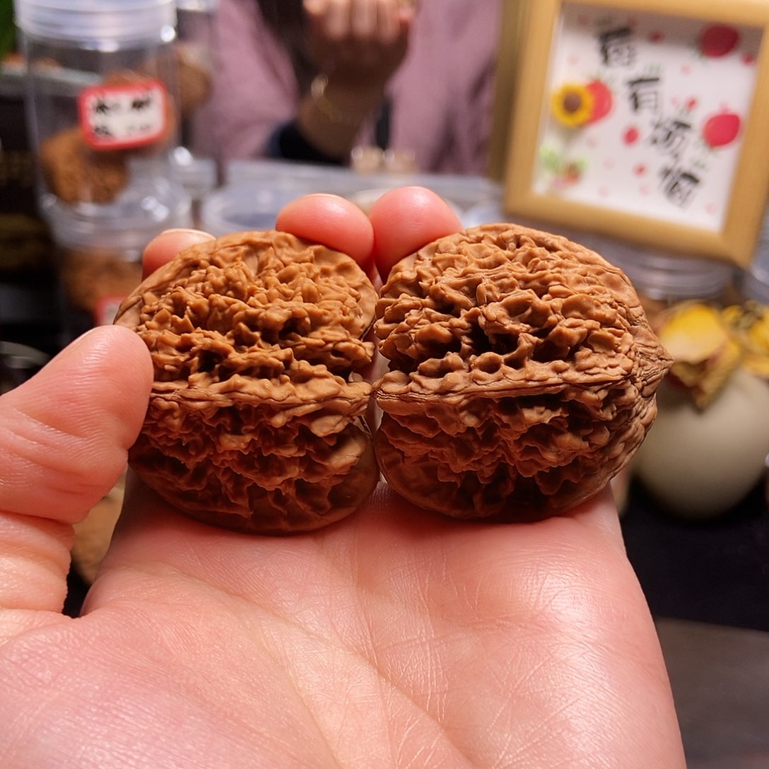 文玩核桃吊坠45全品满天星