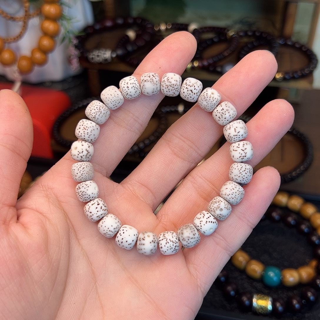 菩提根/象牙果手串