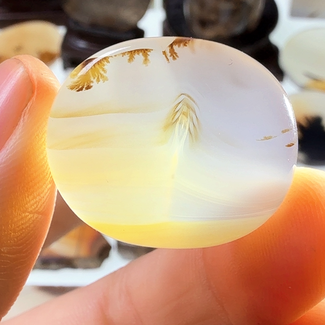 玛瑙/玉髓未镶嵌珠宝半成品
