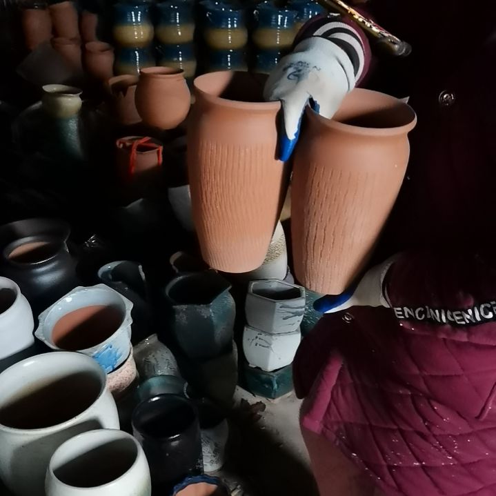 红陶口14高26瑕疵两