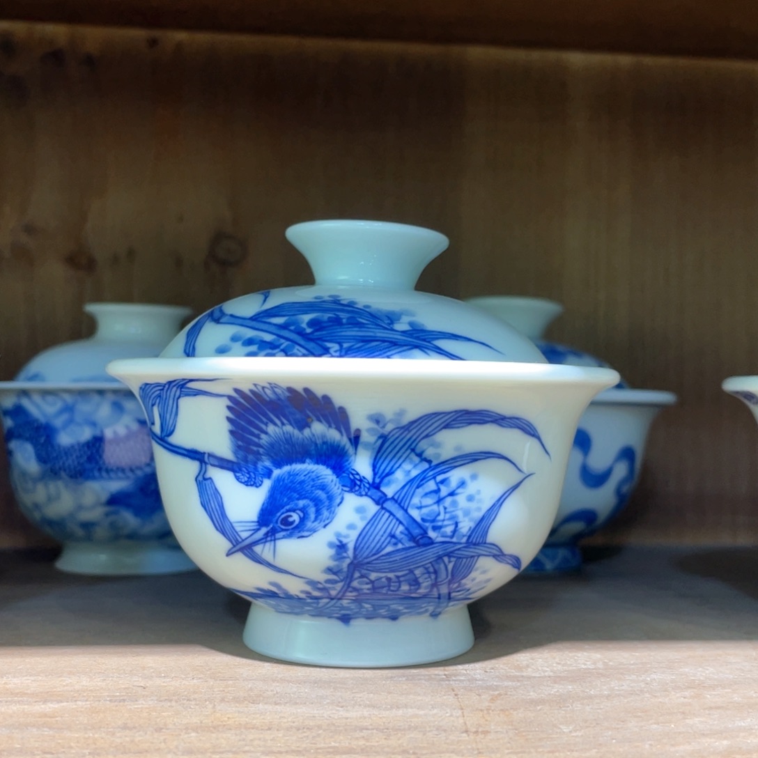 【闪购商品】青花手工手绘。。。。。。