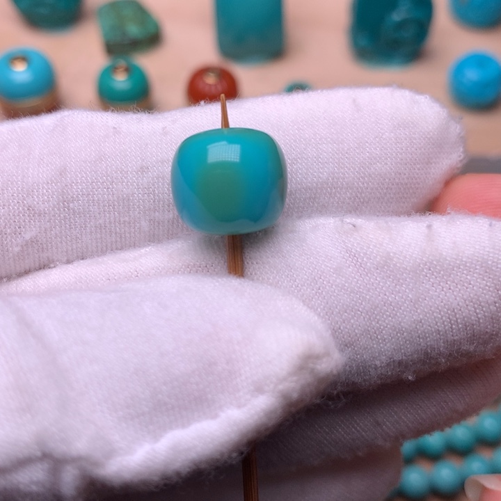 绿松石老型11.8未镶嵌H**?