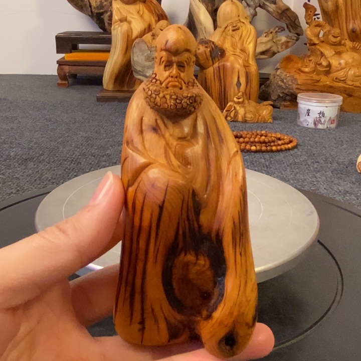 柏木（崖柏）?****?崖柏达摩手把件小摆件