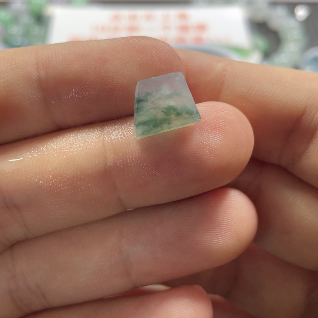 未镶嵌定制翡翠翡翠