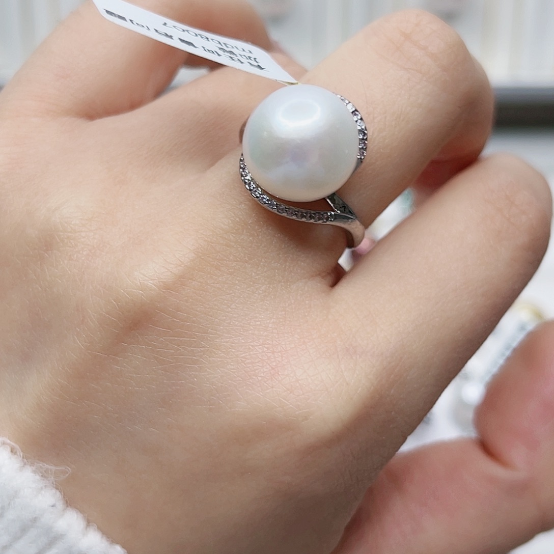 淡水珍珠颈饰未镶嵌