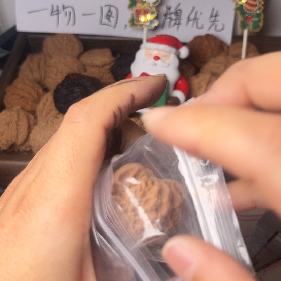 ****哈吊坠文玩核桃富兰克林