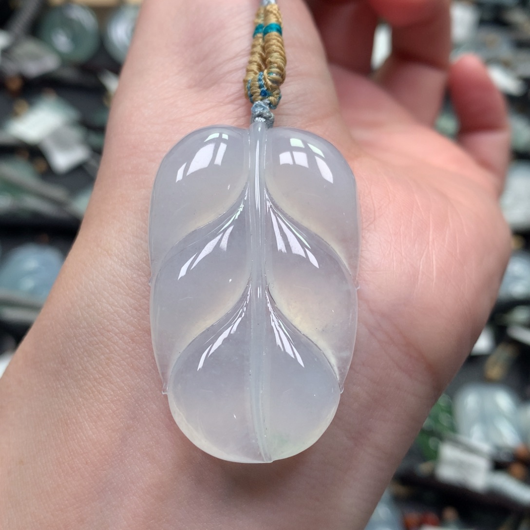 翡翠颈饰未镶嵌00000000000