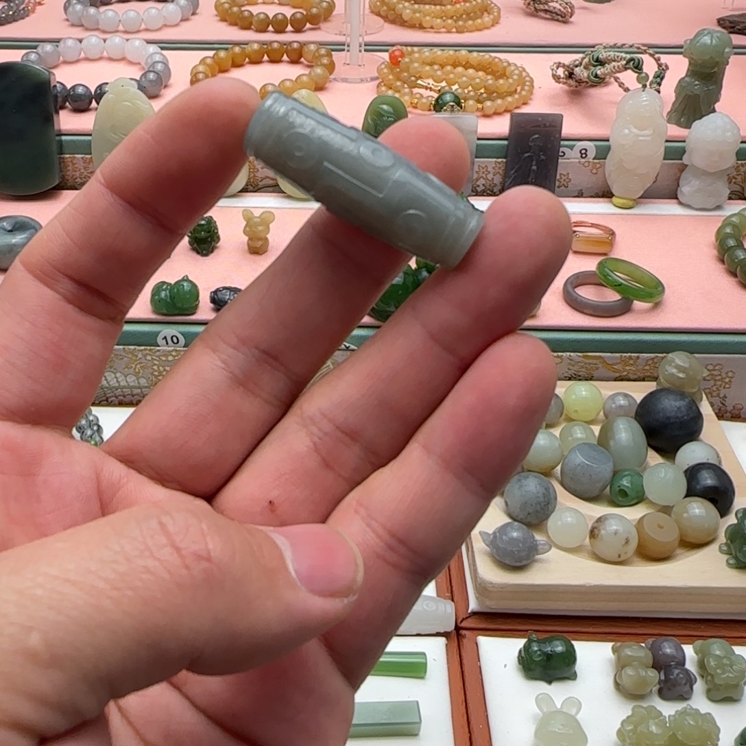 和田玉未镶嵌吊坠(不含链)