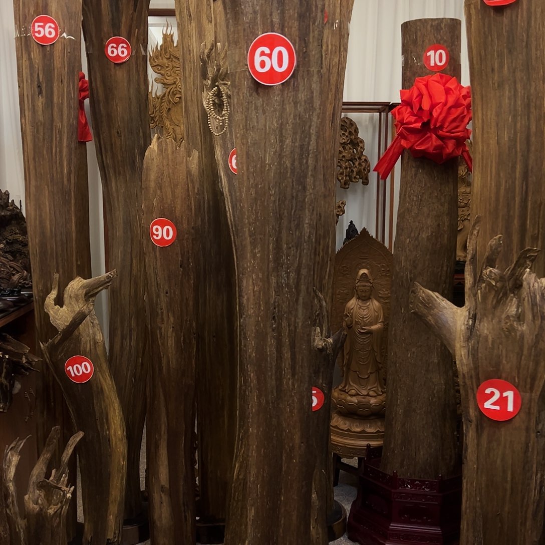 沉香摆件藏*沉香摆件