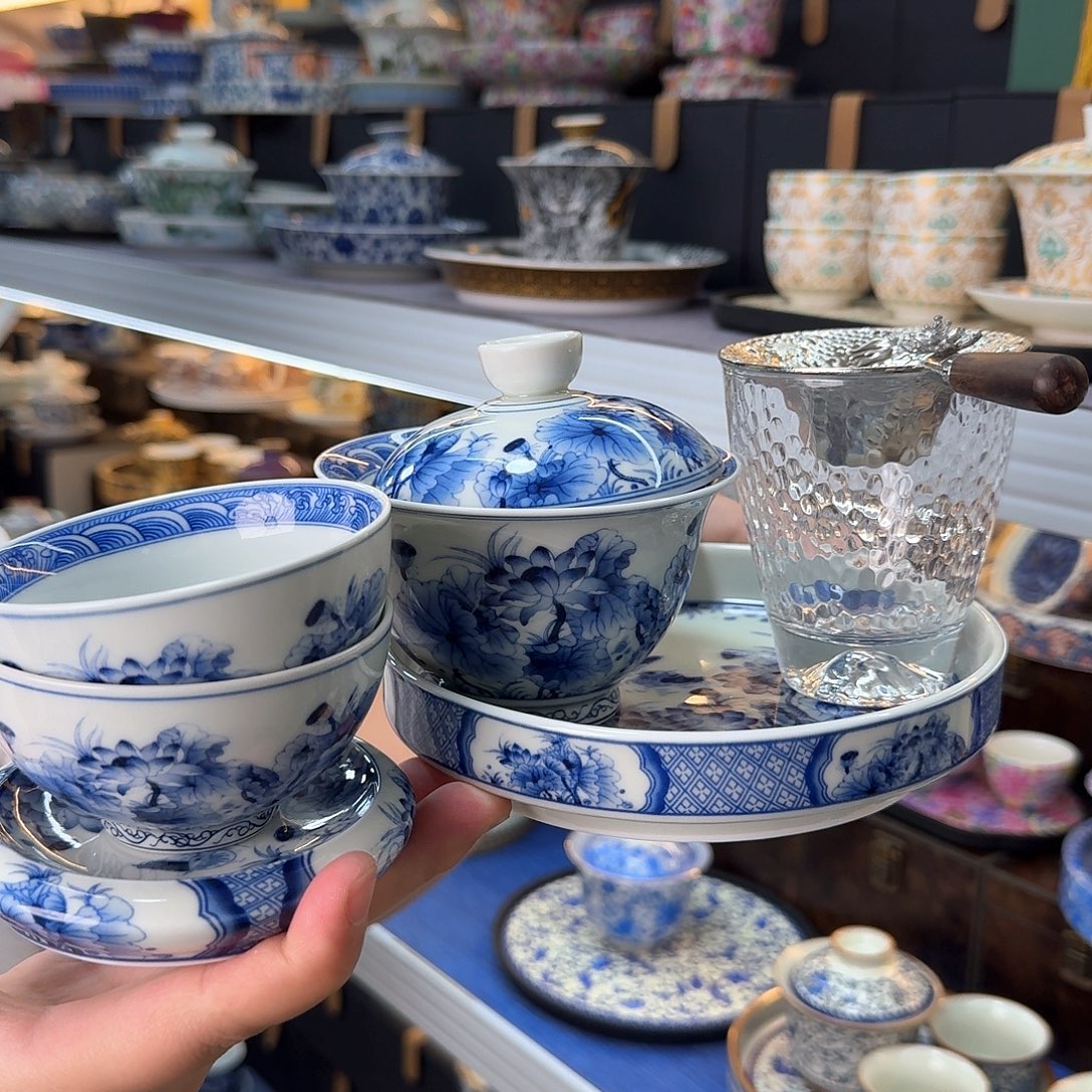 我们的目标是成为一个优秀的人