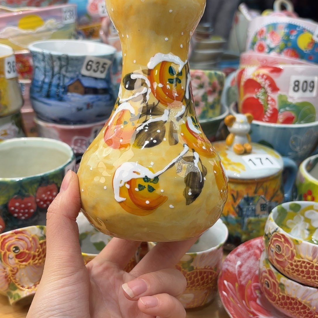 瓷片兔兔盖茨，兔兔