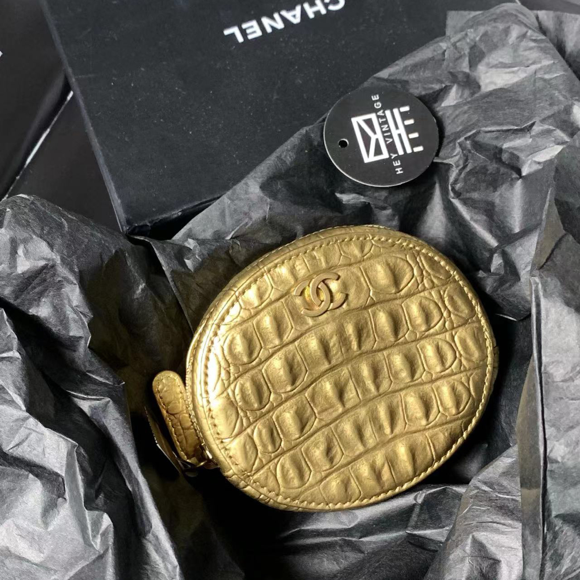 95新 Chanel/香奈儿  金色压纹圆饼mini钱包 17721614