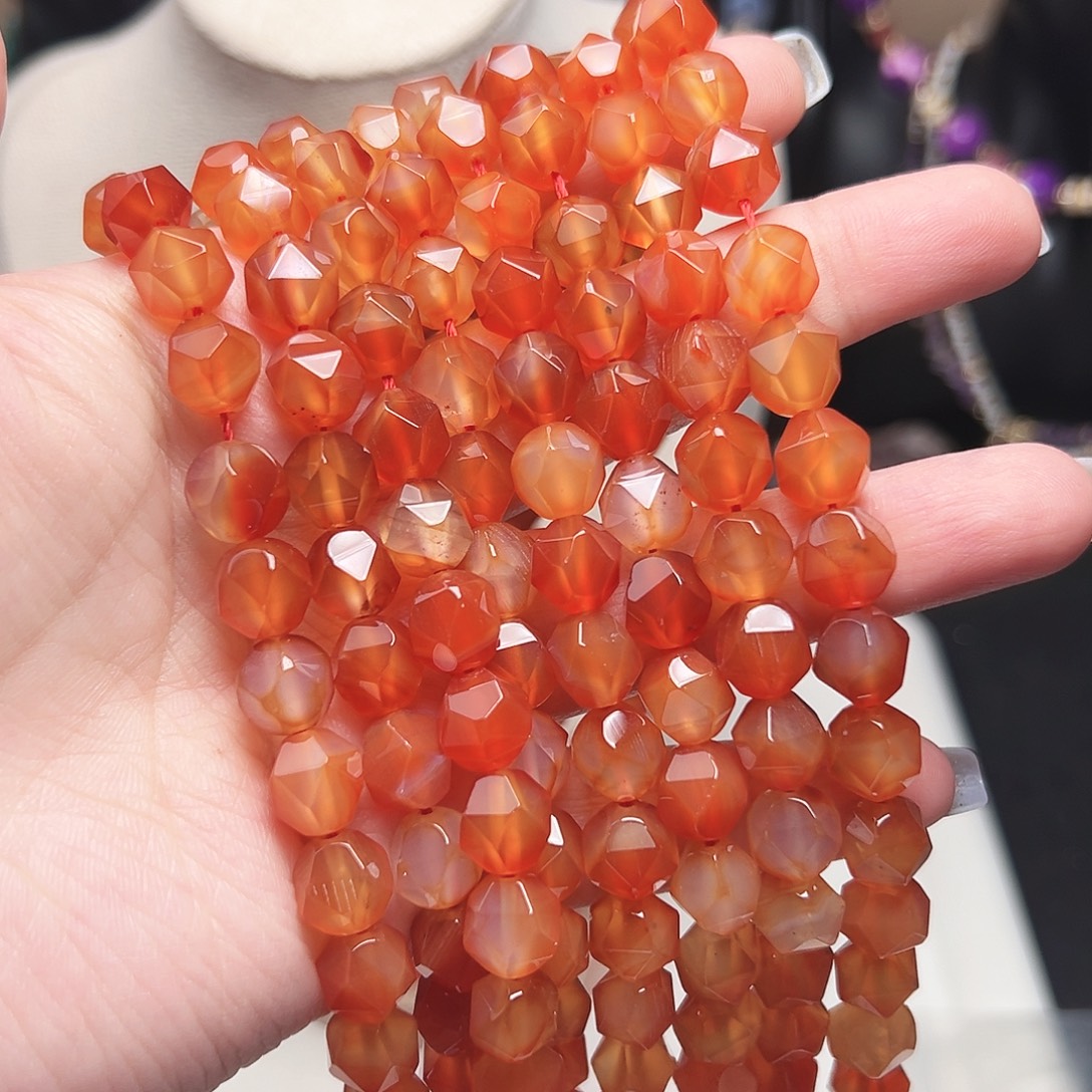 玛瑙/玉髓未镶嵌珠宝半成品r495石榴色多面体玛瑙珠8mm