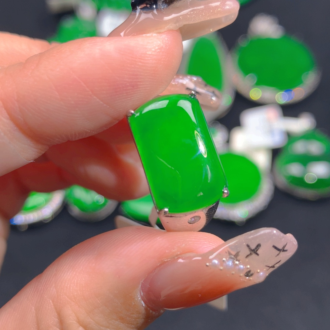 翡翠颈饰银S925镶嵌11111111111