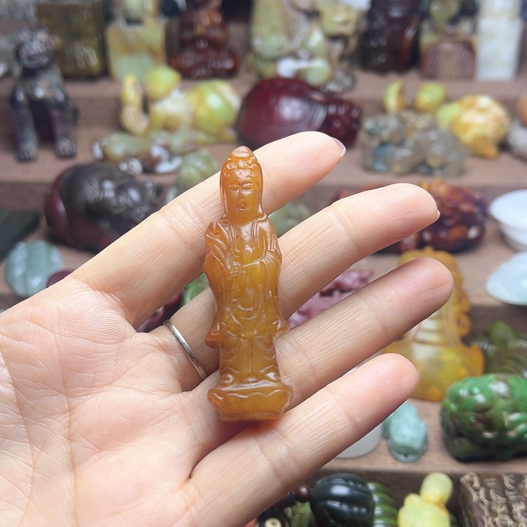 白玉菩提吊坠64。。