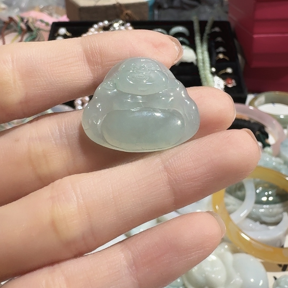 乌***.翡翠未镶嵌颈饰5543