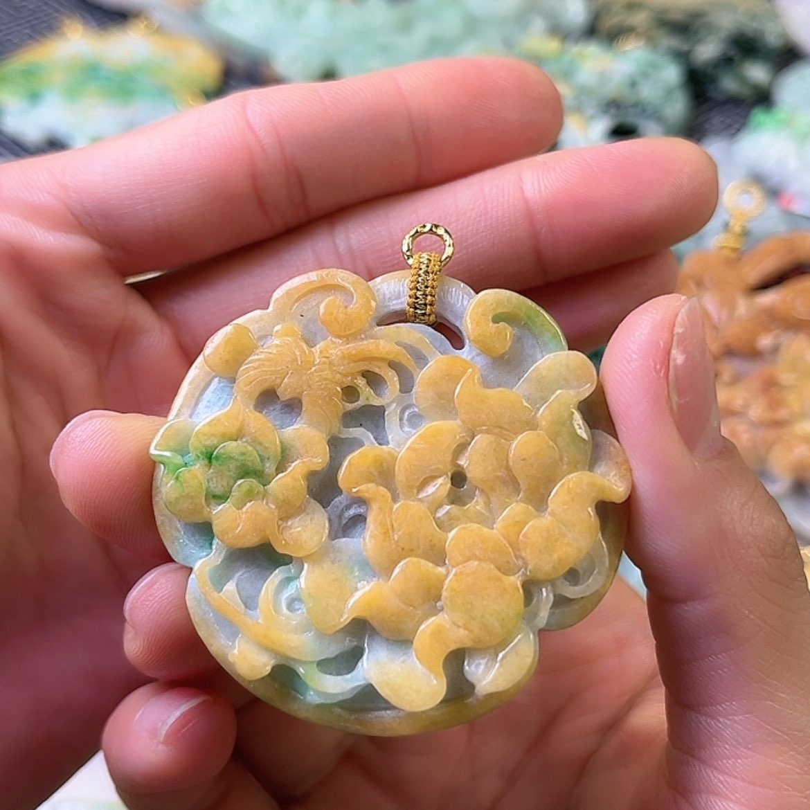 【闪购商品】翡翠颈饰未镶嵌挂件