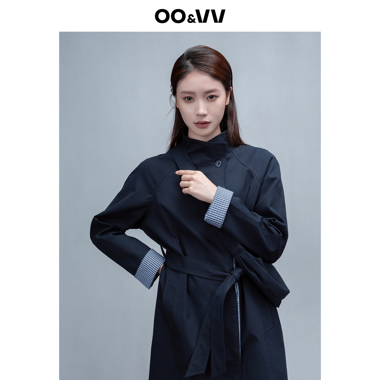 OO&VV2025秋新款时尚风衣外套女系带收腰中长款休闲外套配装饰包