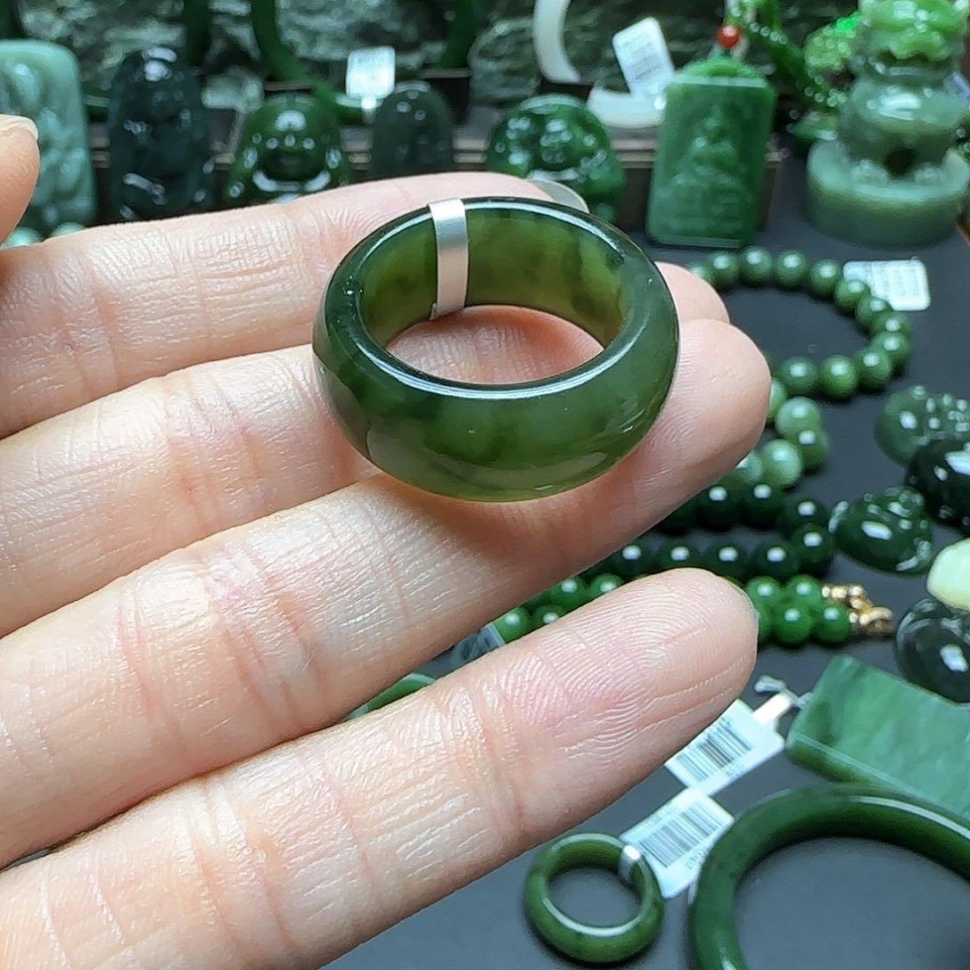 和田玉手串未镶嵌小**味