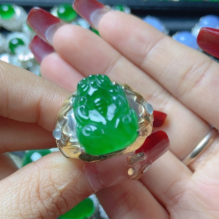 翡翠颈饰银S925镶嵌        