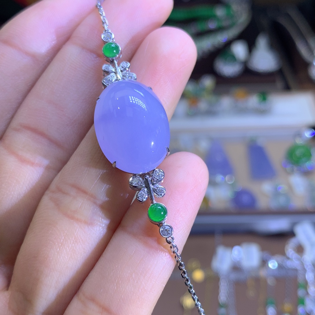 翡翠耳饰18K金镶嵌翡翠