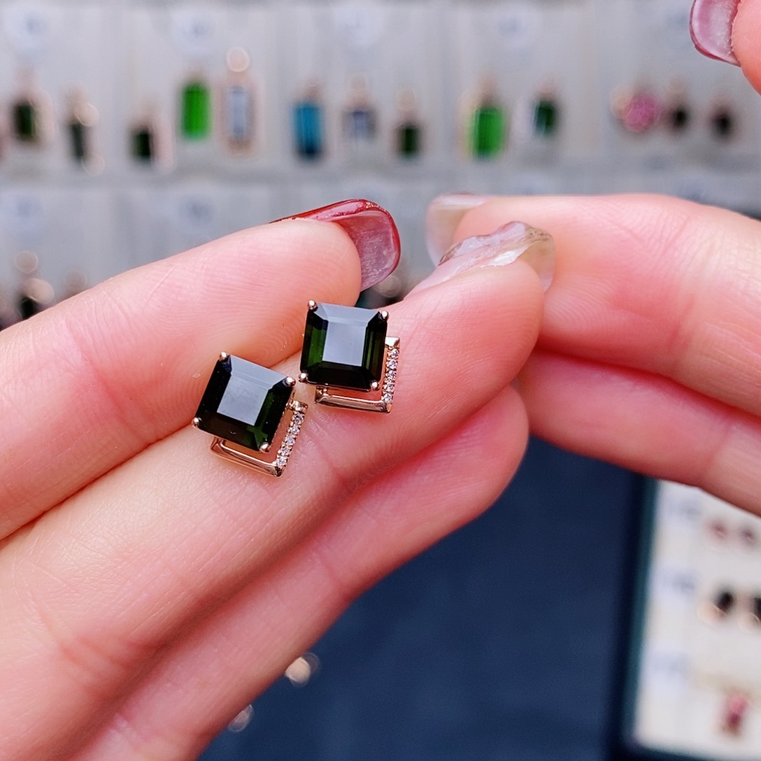 碧玺耳钉深绿色18K金镶嵌