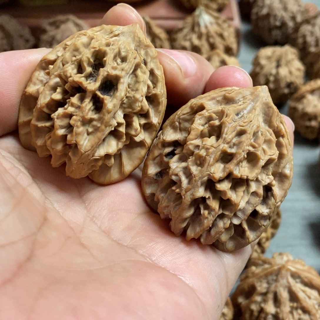 吊坠文玩核桃大龙纹38尺福利