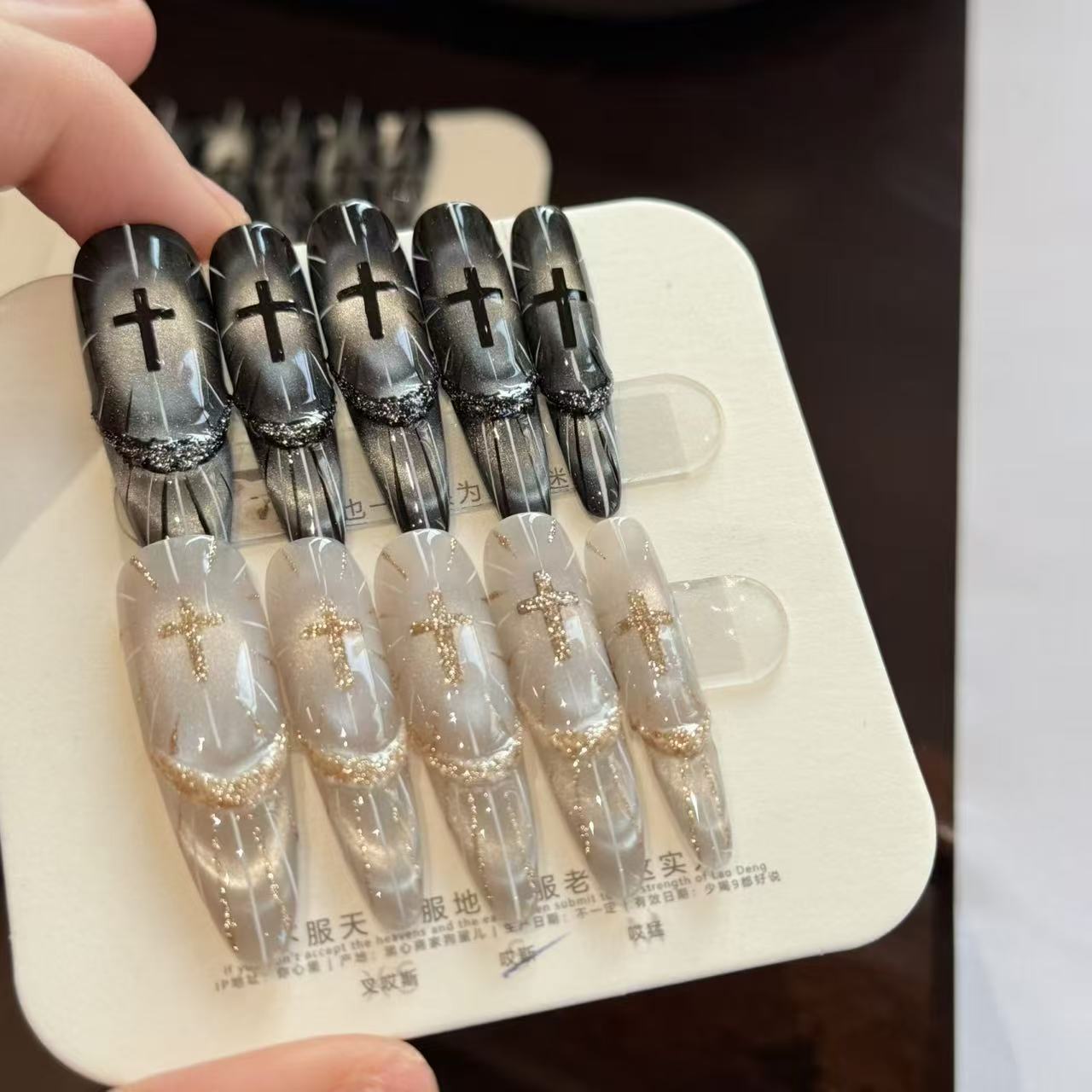 VIVID MRS【圣光】ab黑白版 纯手工穿戴甲 猫眼 铂金