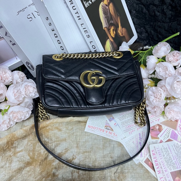 95新 GUCCI/古驰 古驰马蒙黑金斜挎包