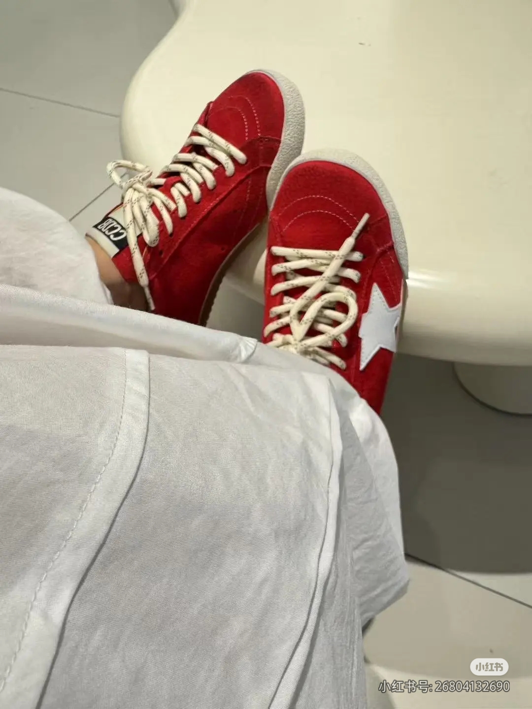 【本木鱼】2025年新款真皮时尚系带休闲韩版做旧星星鞋