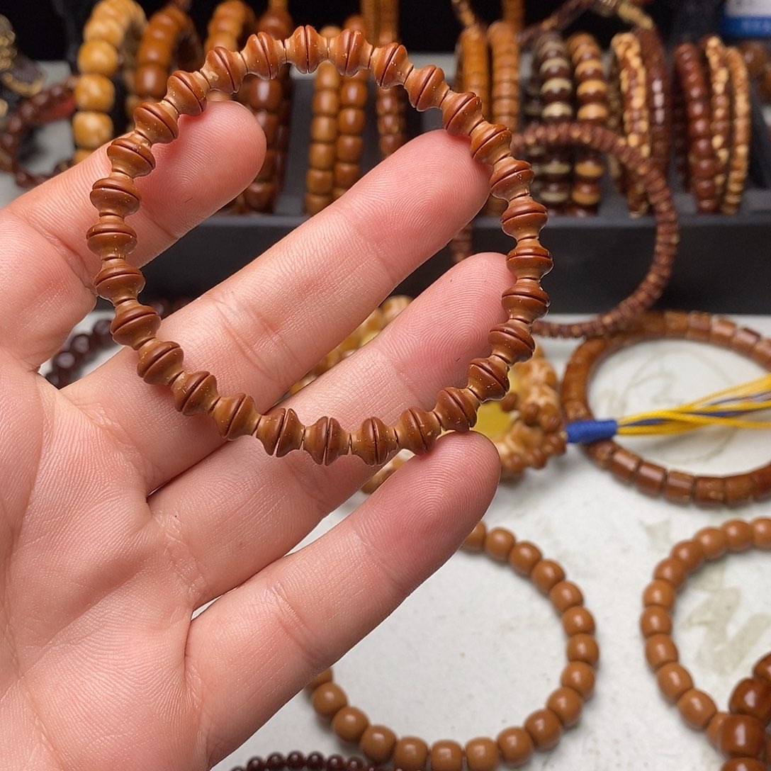 紫金鼠吊坠纯肉饭碗7.8