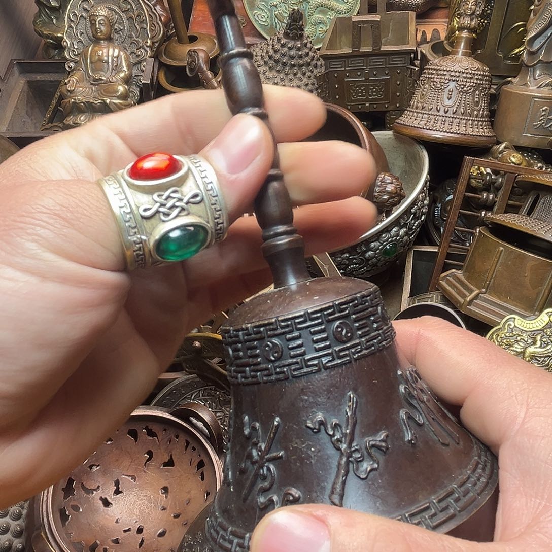精美铜器收藏品等