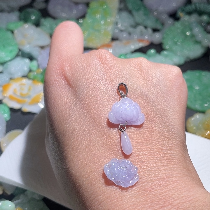 颈饰未镶嵌翡翠流*雨天