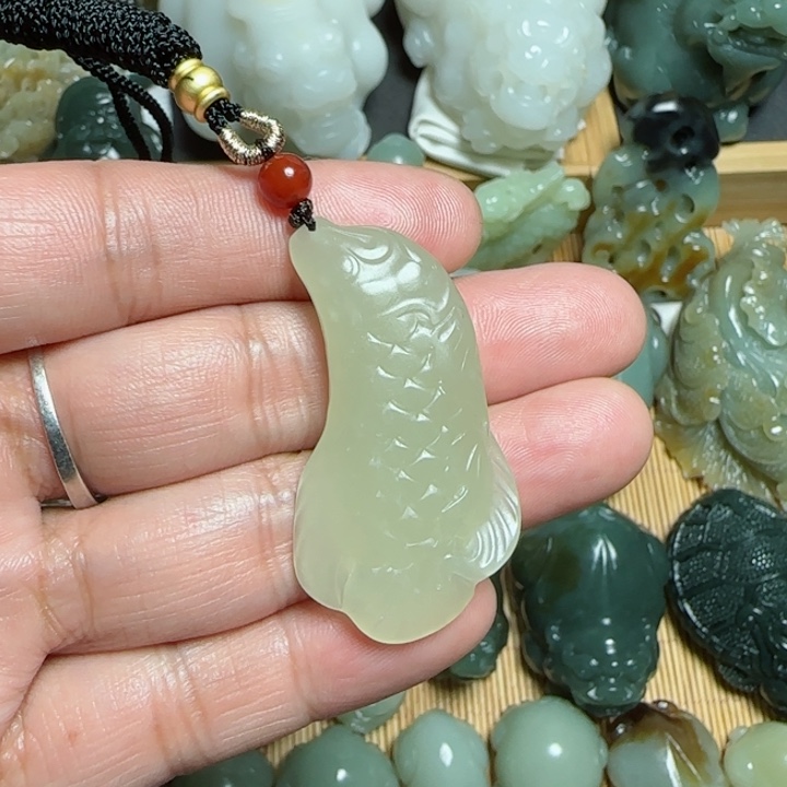 和田玉挂件未镶嵌