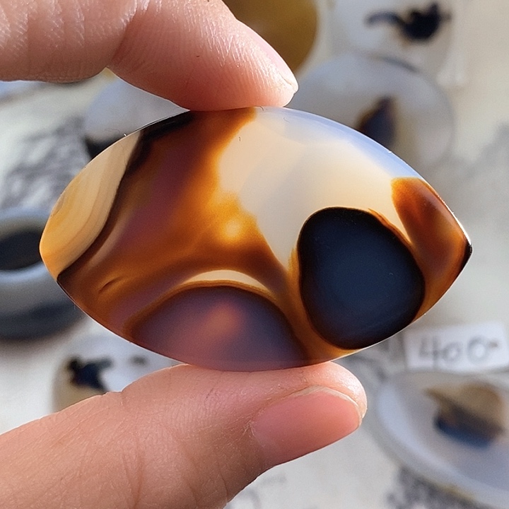 玛瑙/玉髓颈饰未镶嵌