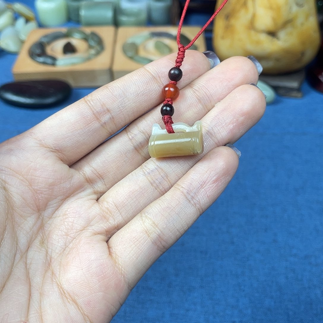 和田玉（糖玉）珠宝奇石未镶嵌