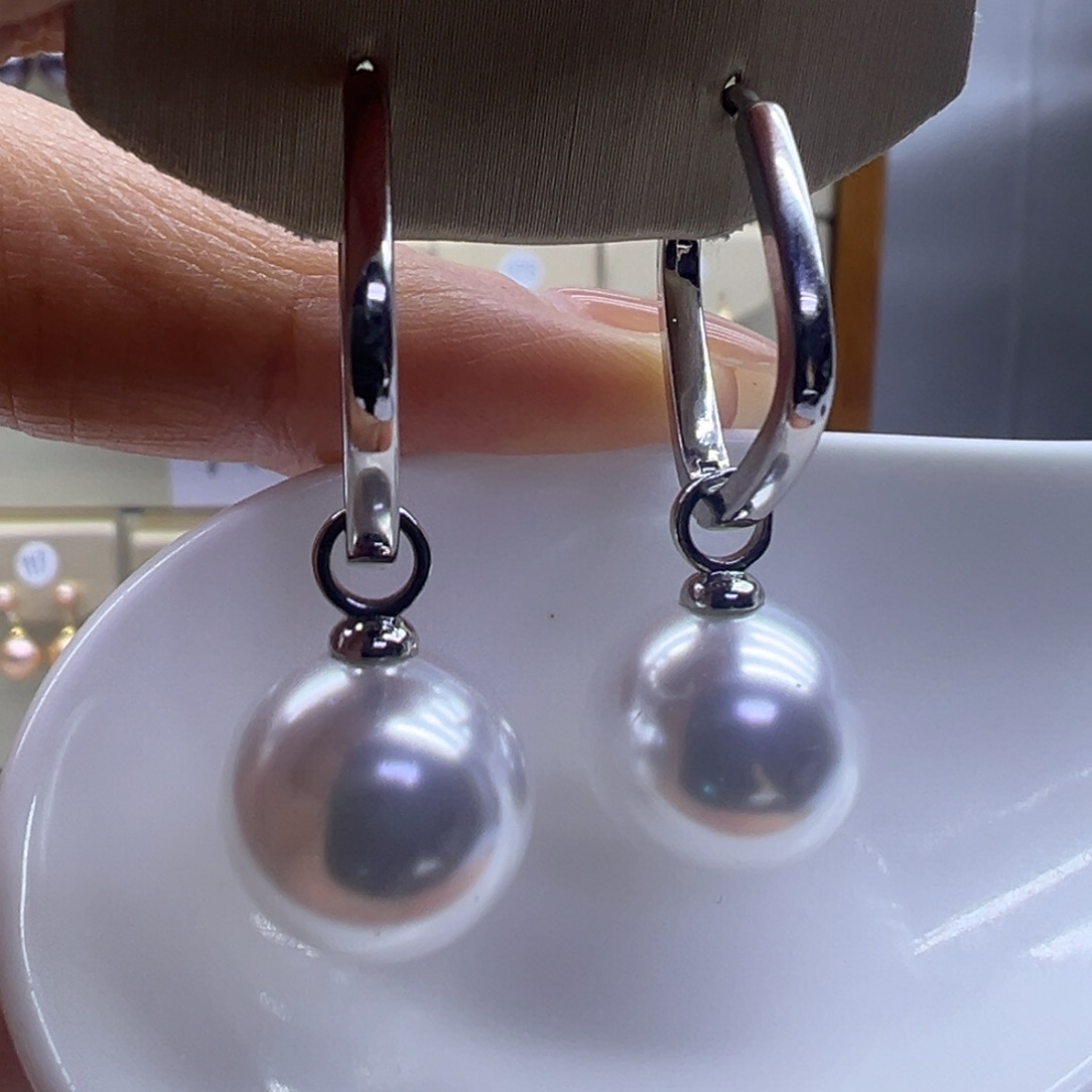 淡水珍珠耳饰未镶嵌