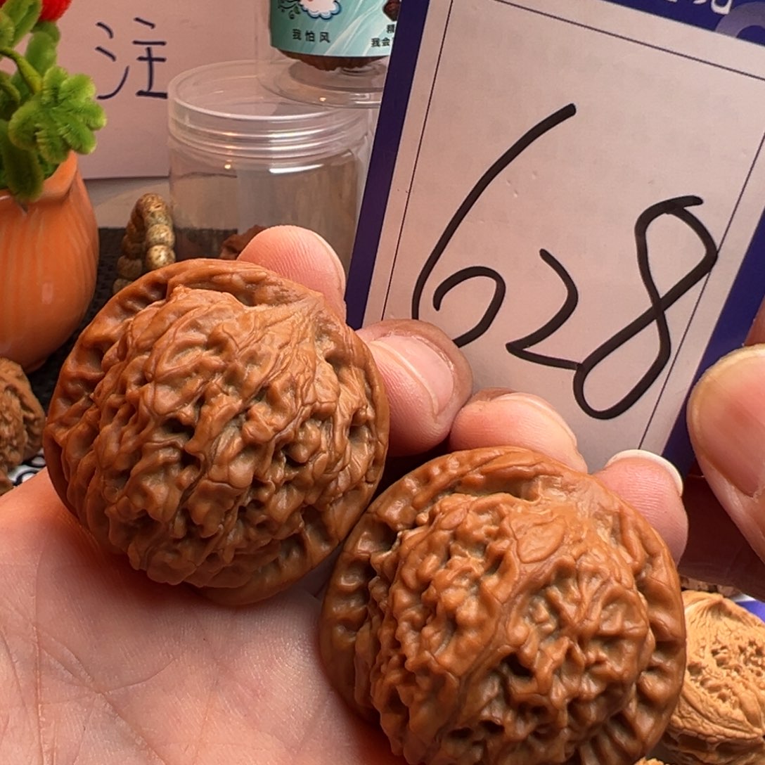 文玩核桃把件全品莲花39尺寸628号