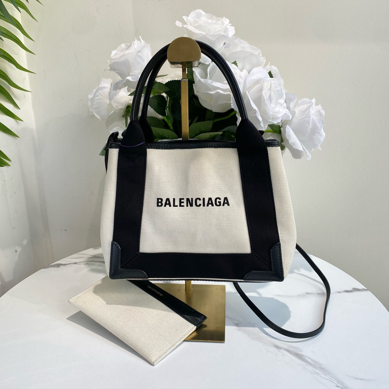 95新 Balenciaga/巴黎世家 御古屋/85556/navy包